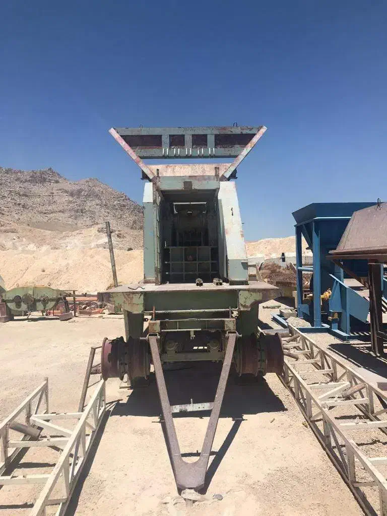 یک دستگاه موبایل سنگ شکن مارک ماینز برگر|ماشین‌آلات صنعتی|مرودشت, مجد آباد|دیوار
