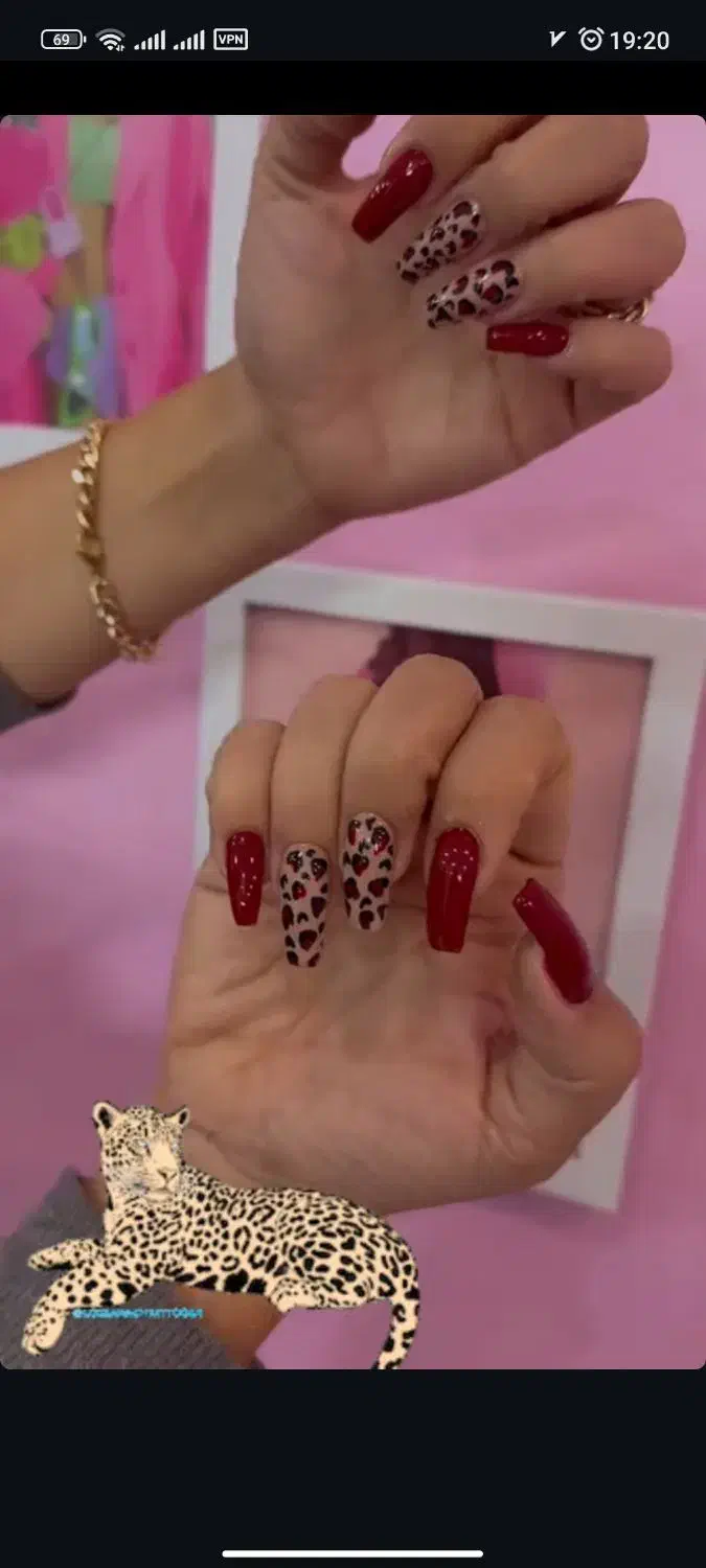 مدل برای کاشت وژلیش ناخن با قیمت خیلی مناسب|خدمات آرایشگری و زیبایی|بروجرد, |دیوار