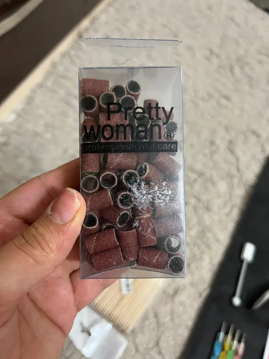 ابزار و وسایل کاشت ناخن|آرایشگاه و سالن‌های زیبایی|بیرجند, |دیوار