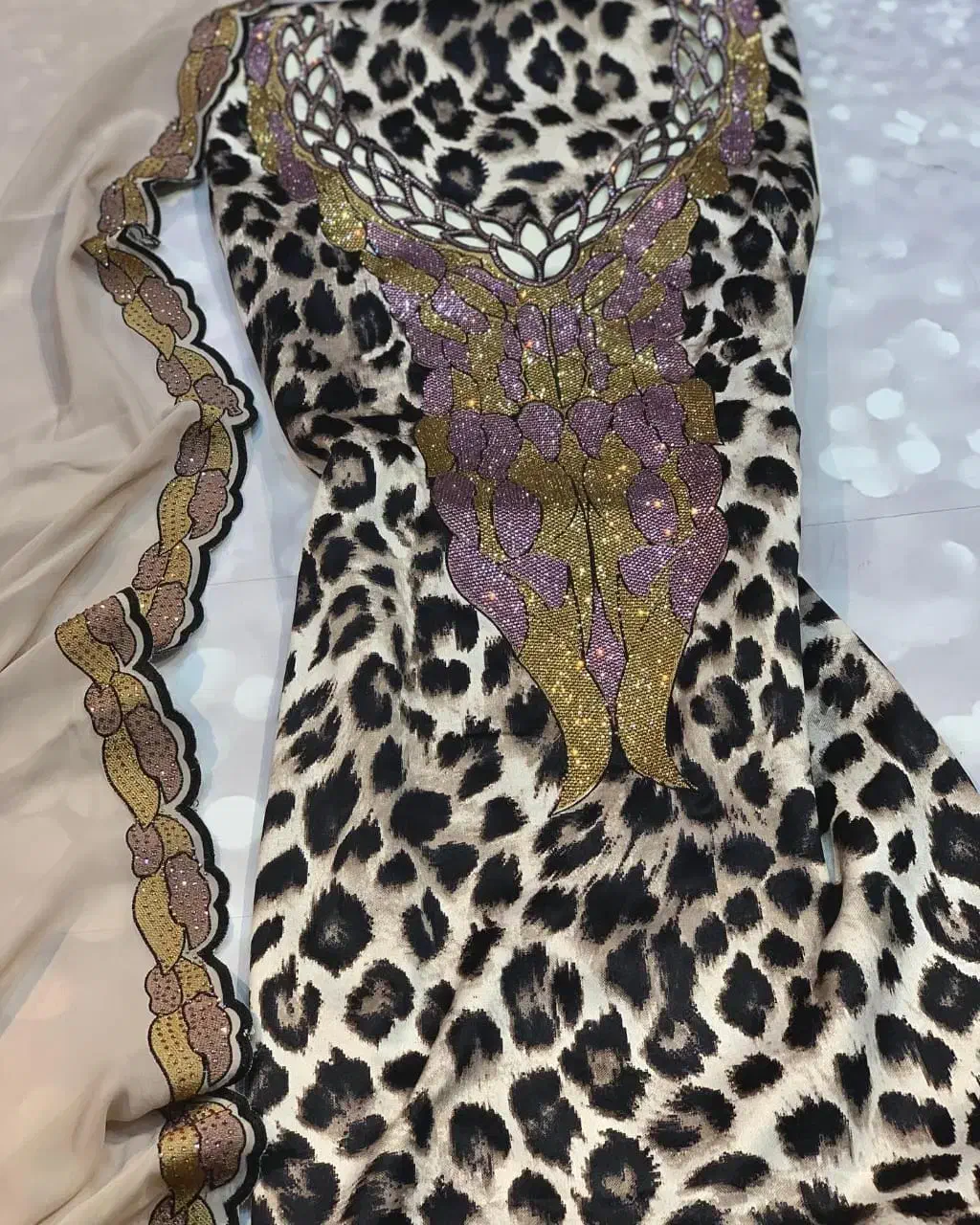 ارسال مستقیم دبی انواع پارچه چادربندری دمپایی سیو|لباس|درگهان, |دیوار