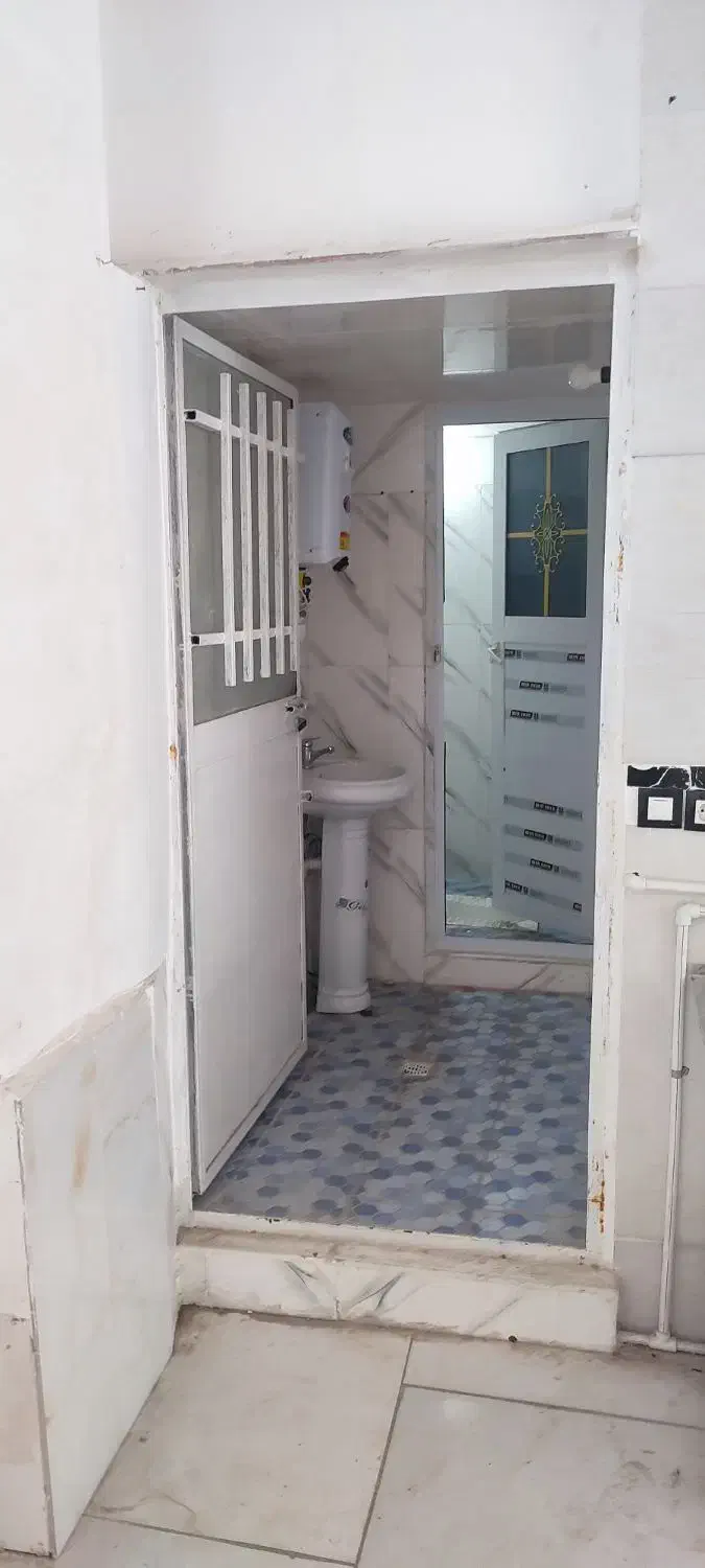 مغازه، اجاره حاشیه بهشتی|اجارهٔ مغازه و غرفه|چناران, |دیوار