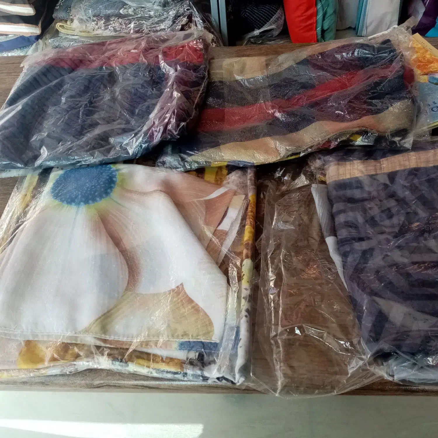 چادر، شال وروسری|لباس|سبزوار, علمدار|دیوار