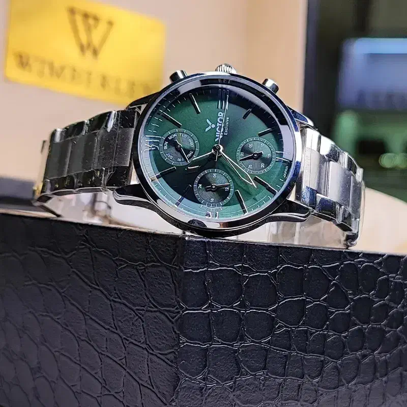 ویکتور فرانسه اورجینال ساعت مچی زنانه (سه موتوره)|ساعت|اصفهان, امامزاده اسماعیل|دیوار