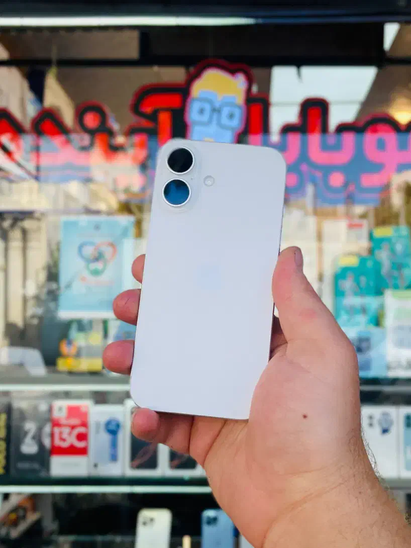 گوشی اپل Iphone 16 حافظه ۱۲۸ باتری ۹۹ با گارانتی|موبایل|زنجان, |دیوار