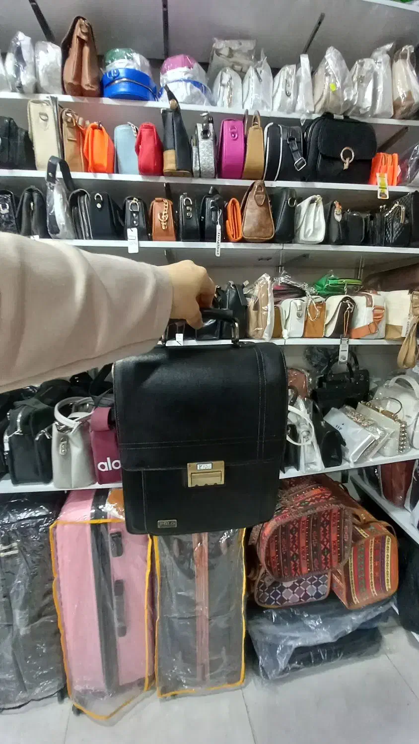 کوهنوردی|کیف، کفش، کمربند|مسجد سلیمان, |دیوار