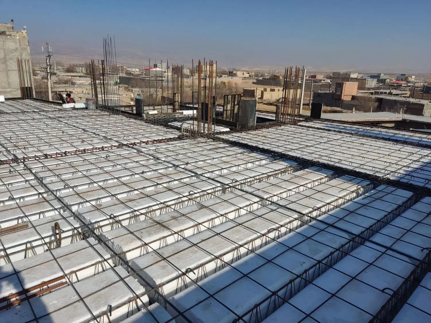 آرماتور بندی (اسکلت بتنی ) دستمزدی|خدمات پیشه و مهارت|یزد, |دیوار