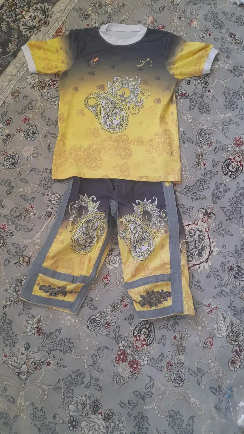 ست زورخانه|لباس|یزد, |دیوار