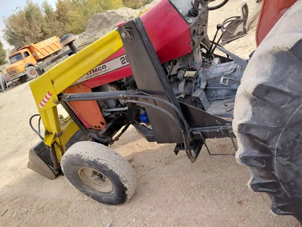 تراکتورفرگوسن۲۸۵|خودرو سنگین|اصفهان, جاوان|دیوار