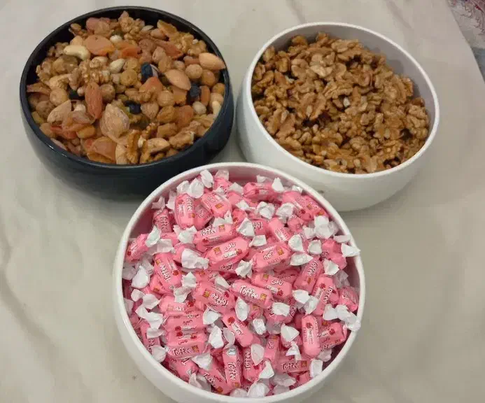 خشکبار|خوردنی و آشامیدنی|اشتهارد, |دیوار