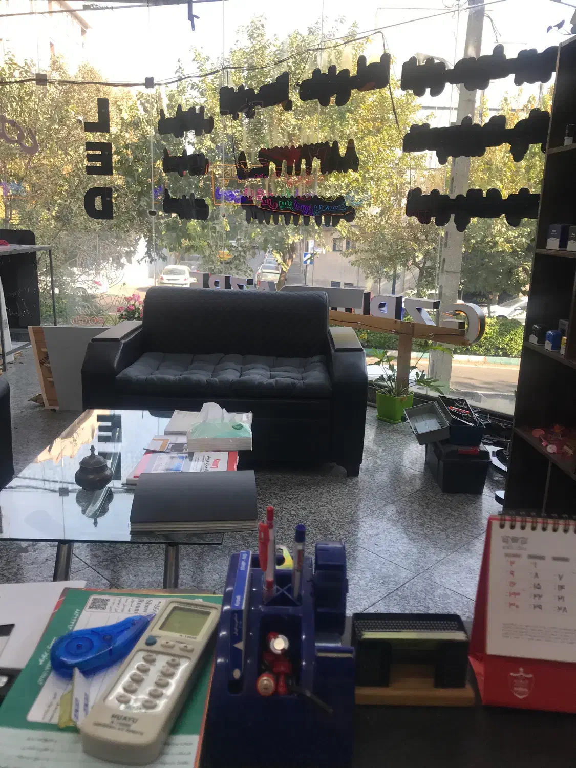 همکار آقا مسلط به کلیه امور کافی نت و کامپیوتر|استخدام رایانه و فناوری اطلاعات|تهران, سهروردی|دیوار