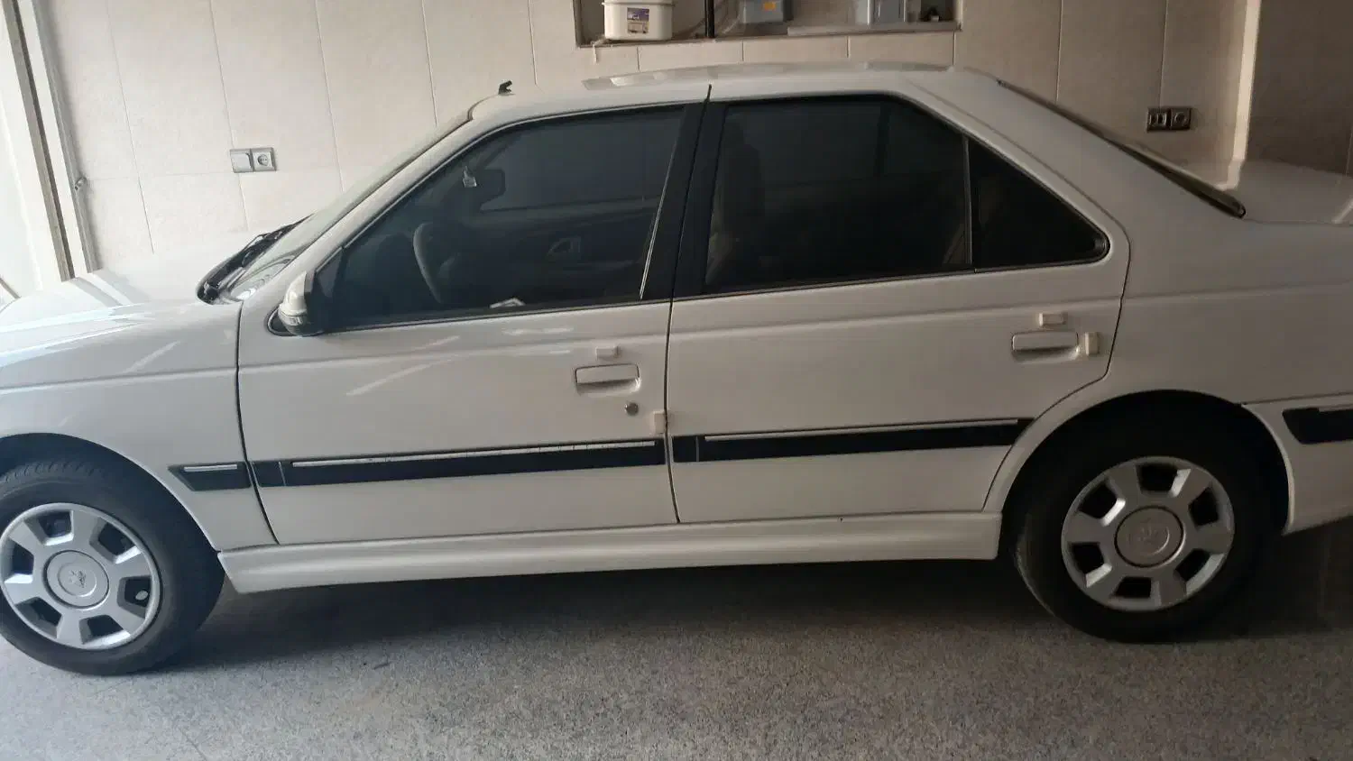 پژو پارس|خودرو سواری و وانت|قم, میرزائیه|دیوار