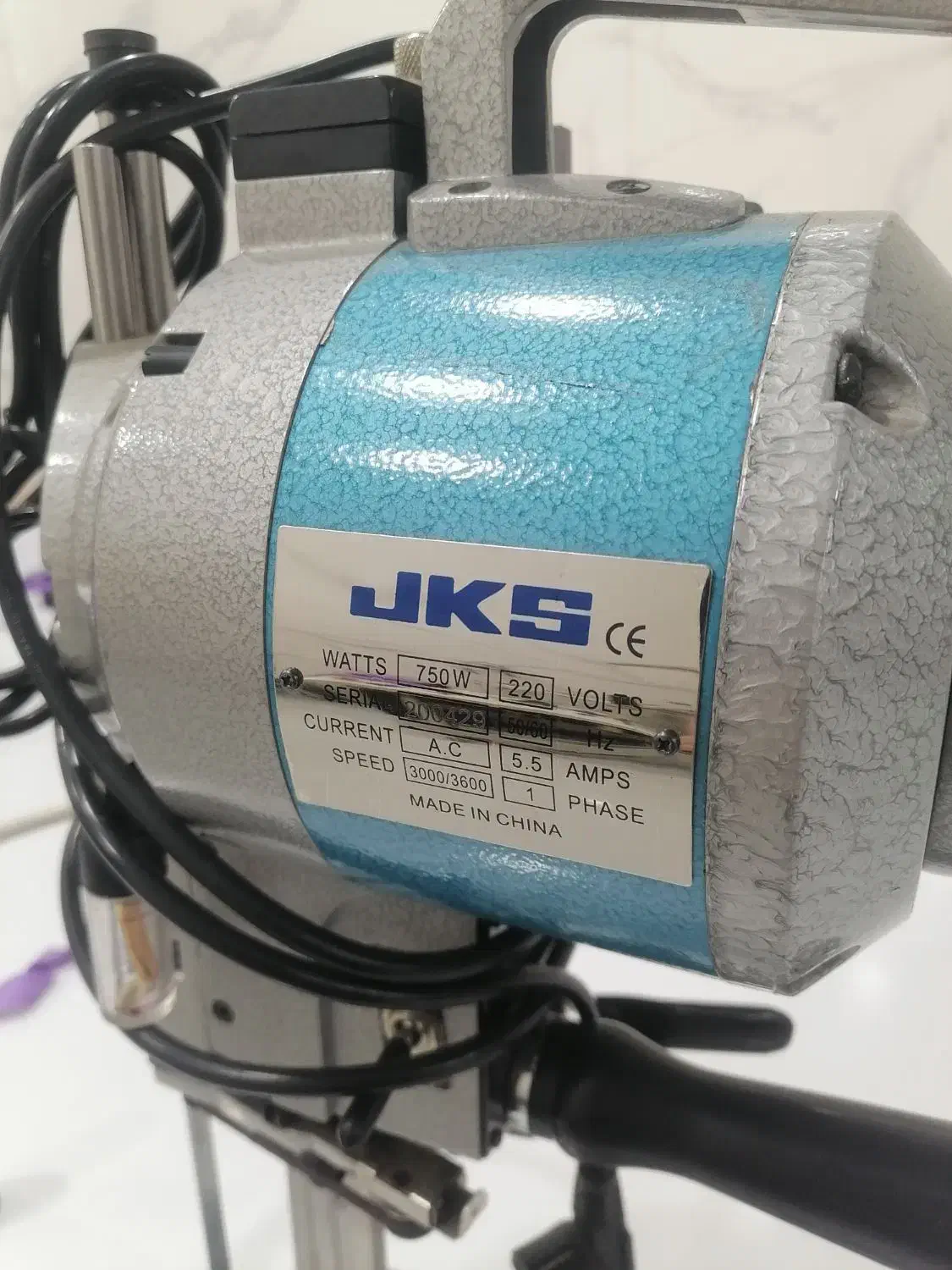 قیچی برش برقی سایز ۱۰|لوازم خیاطی و بافتنی|بوکان, |دیوار