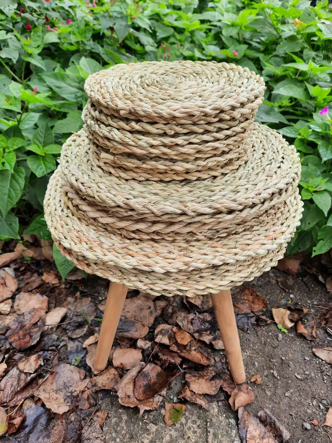 زیرقابلمه ای،حصیری ،چوبی،|صنایع دستی و سایر لوازم تزئینی|رشت, هلال احمر|دیوار