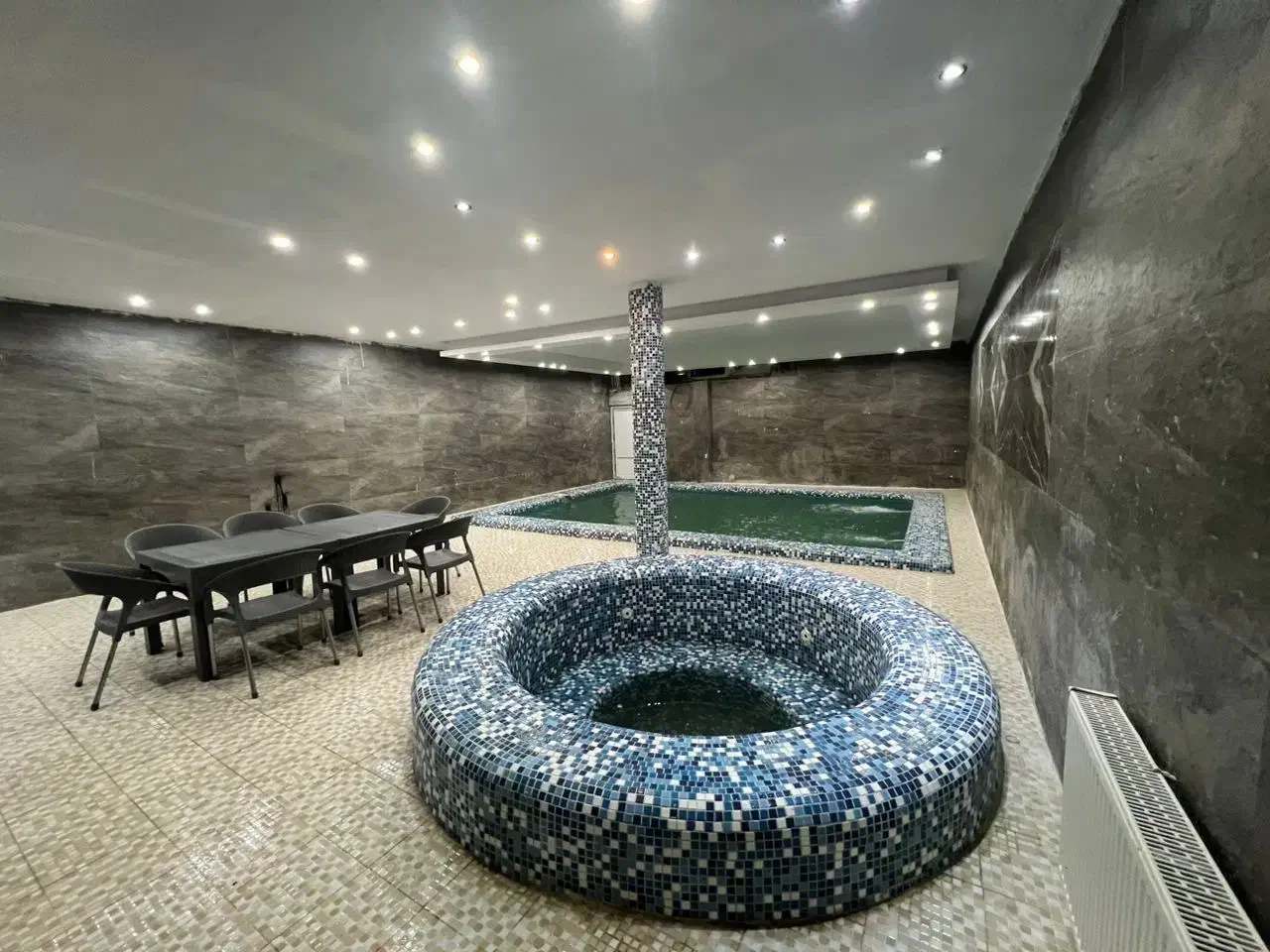 اجاره ویلا استخر و جکوزی کد ۱۴۱|اجارهٔ کوتاهمدت ویلا و باغ|دماوند, دماوند|دیوار