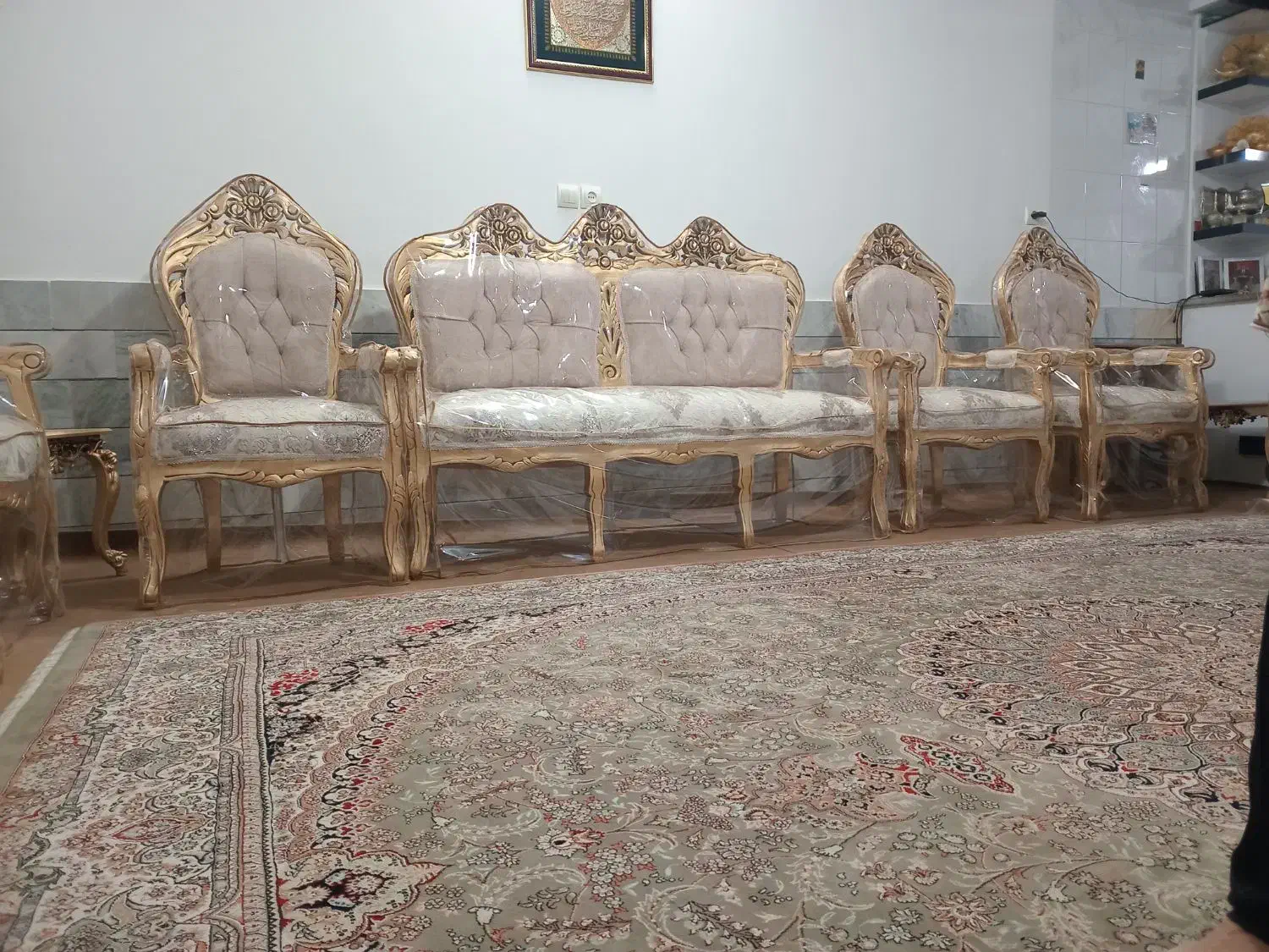 مبل سلطنتی ۹ نفره|مبلمان خانگی و میز عسلی|بیرجند, |دیوار