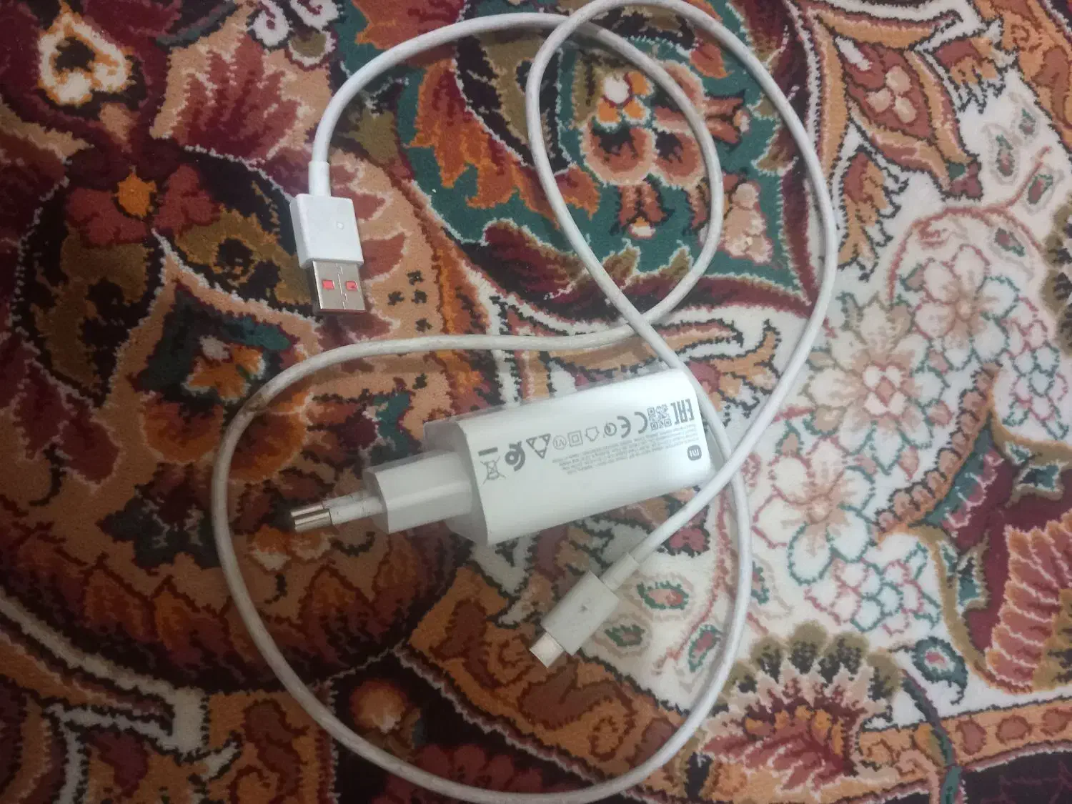 یک عدد شارژر اصل تاپسی ارپاد|لوازم جانبی موبایل و تبلت|زاهدان, |دیوار