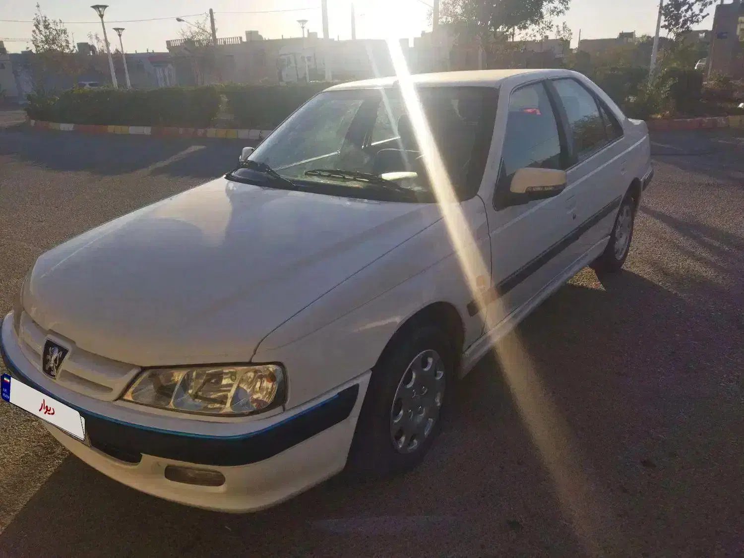 فروش پژو پارس سفید مدل سال تمیز و بدون خرج|خودرو سواری و وانت|شاهرود, |دیوار