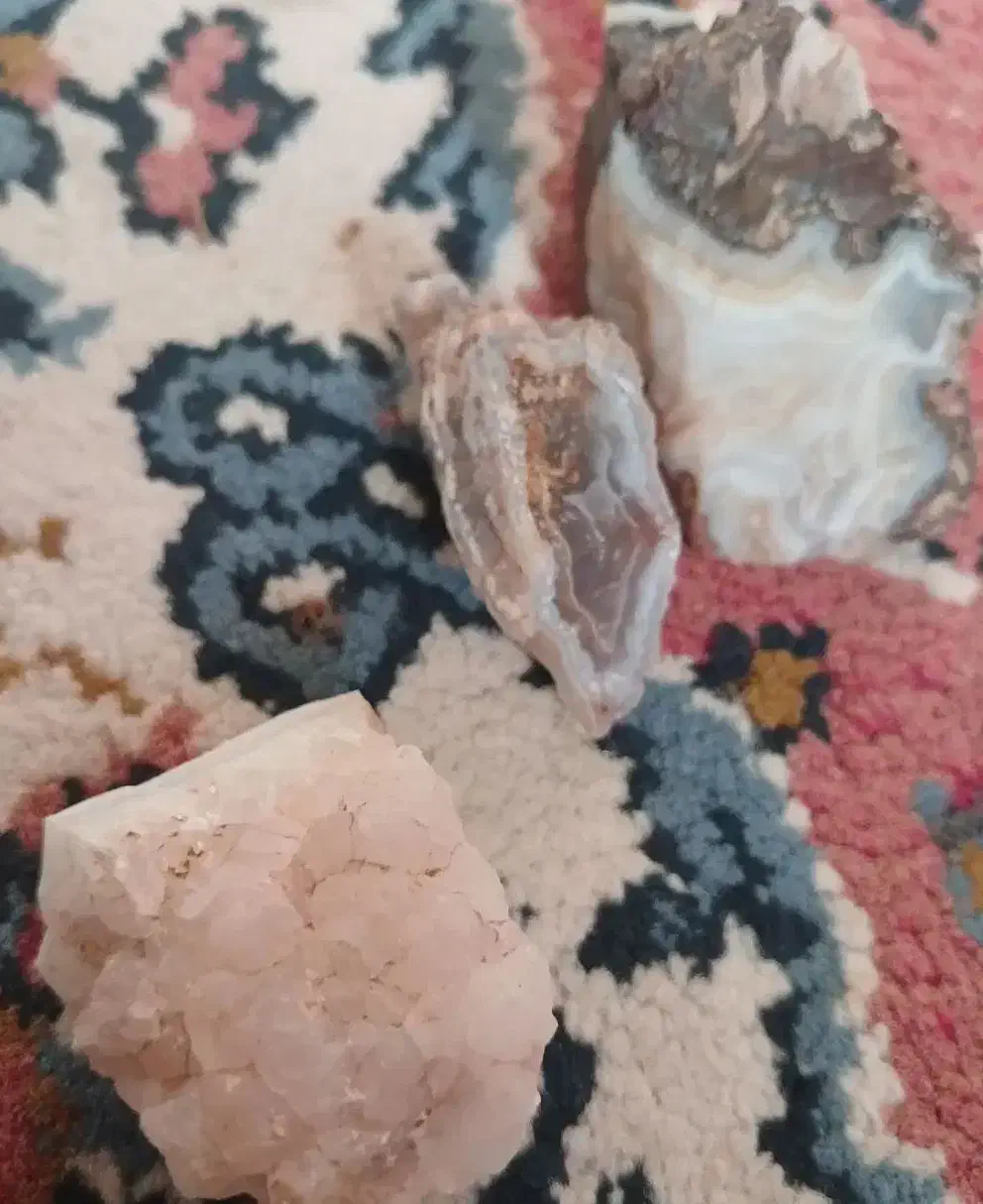 سنگ های قیمتی|جواهرات|قائن, |دیوار