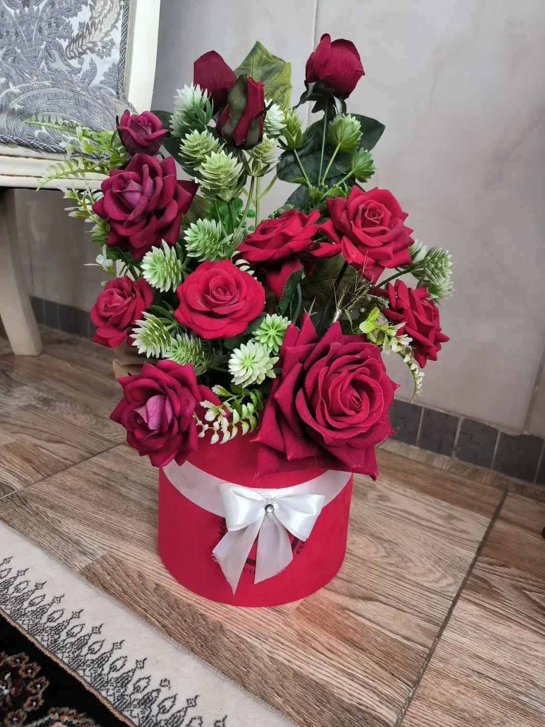 دو عدد باکس گل سرخ|گل مصنوعی|کرمانشاه, |دیوار