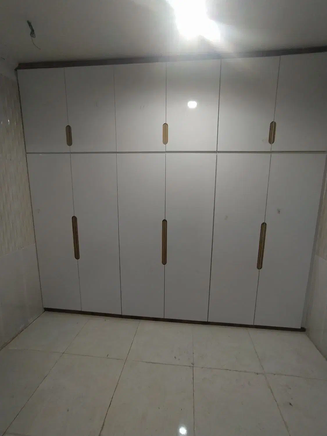 الله|جاکفشی، کمد، دراور|میناب, |دیوار