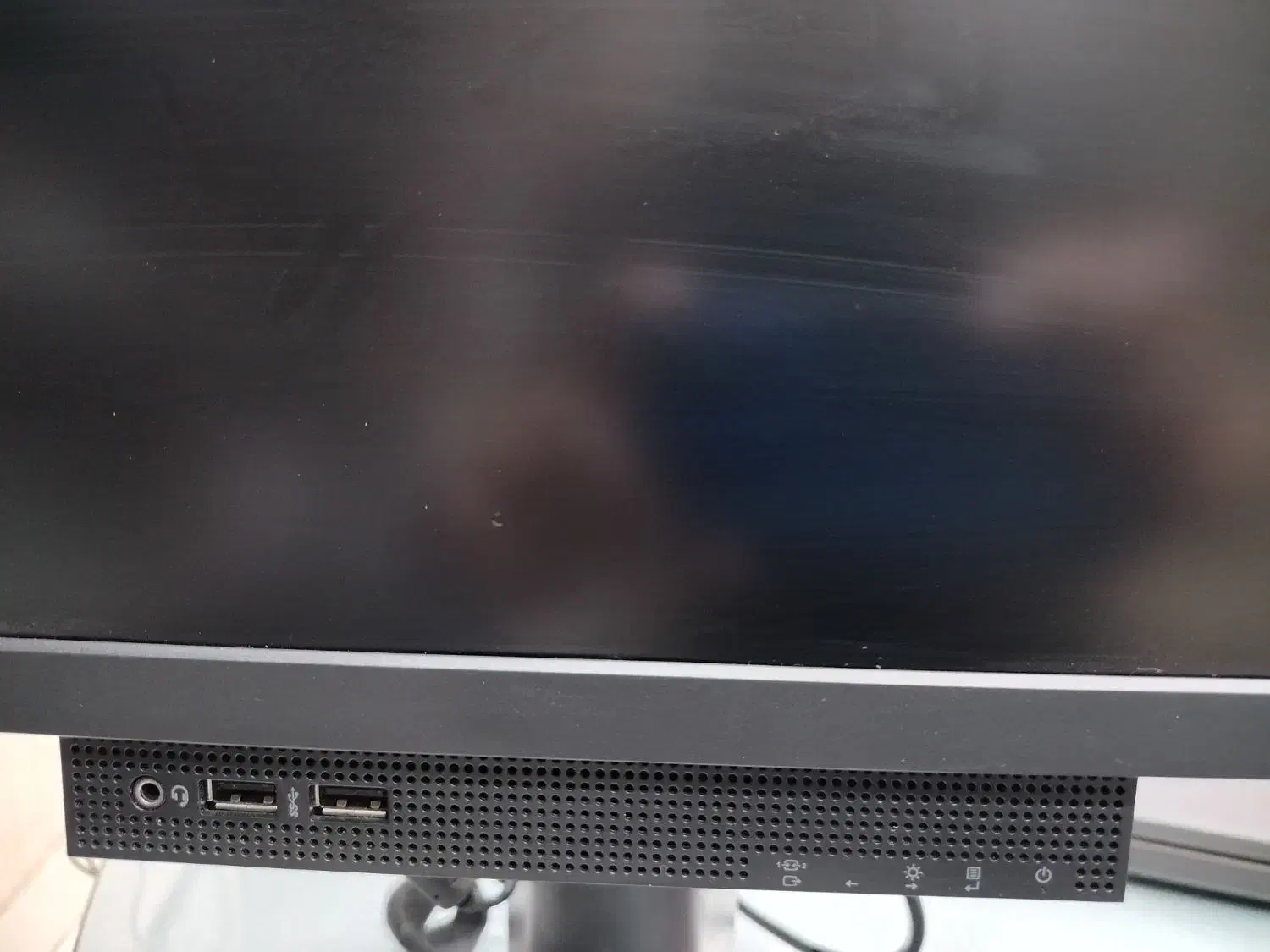 مانیتور ۲۲ فرم لس Lenovo full HD|قطعات و لوازم جانبی رایانه|نیشابور, فرح بخش|دیوار