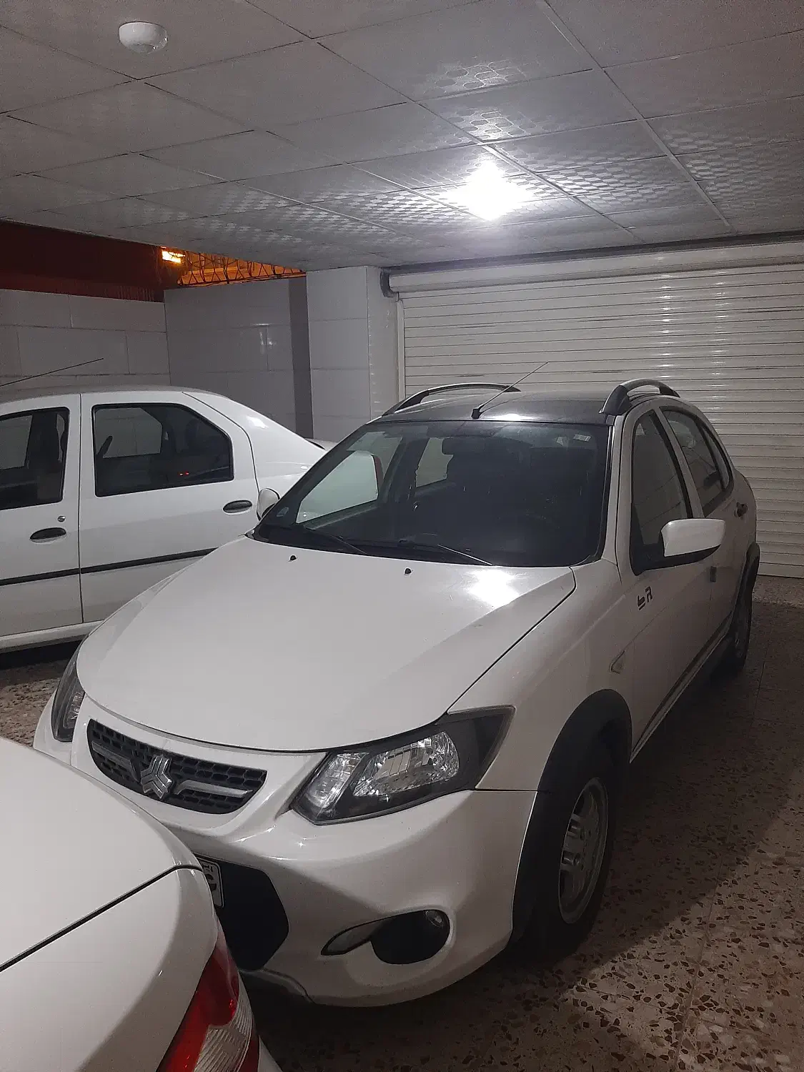 کوییک r|خودرو سواری و وانت|لاهیجان, شیشه گران|دیوار