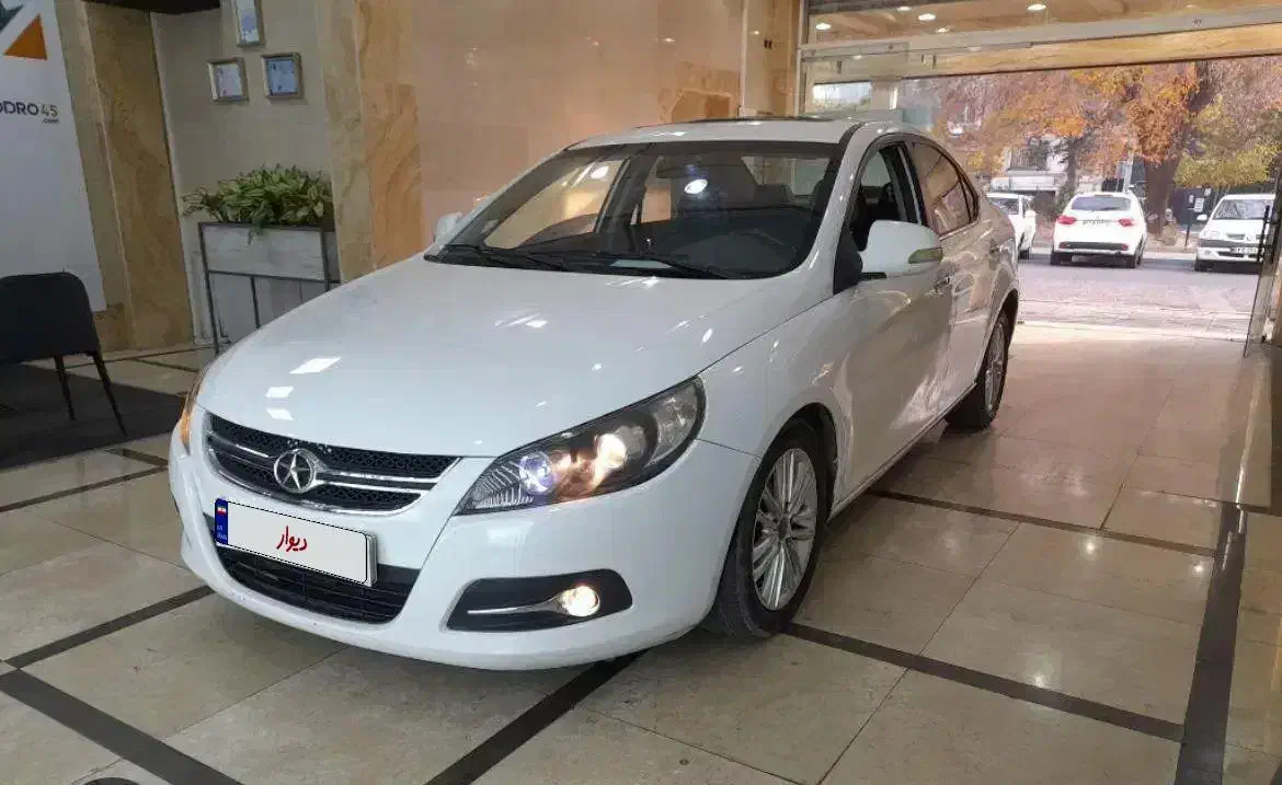 جک جی ۵ مدل ۹۴اتومات بیرنگ بدون پی دی ار معاوض‌|خودرو سواری و وانت|رشت, بلوار گیلان|دیوار