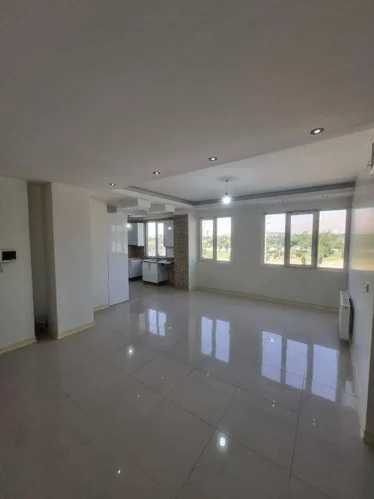 ۶۰ متر ۷ساله روبه نور|فروش آپارتمان|تهران, باشگاه نفت|دیوار