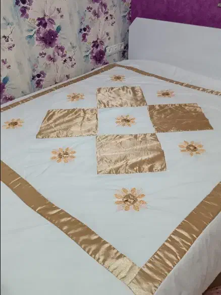 لحاف تخت|رختخواب، بالش، پتو|لیسار, |دیوار