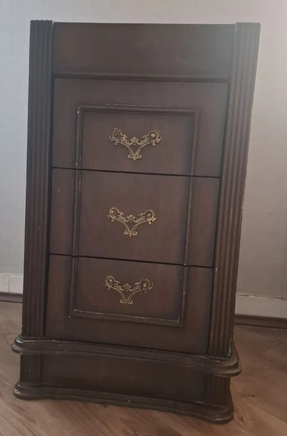 فایل چوبی سه کشو|مبلمان اداری|قزوین, |دیوار