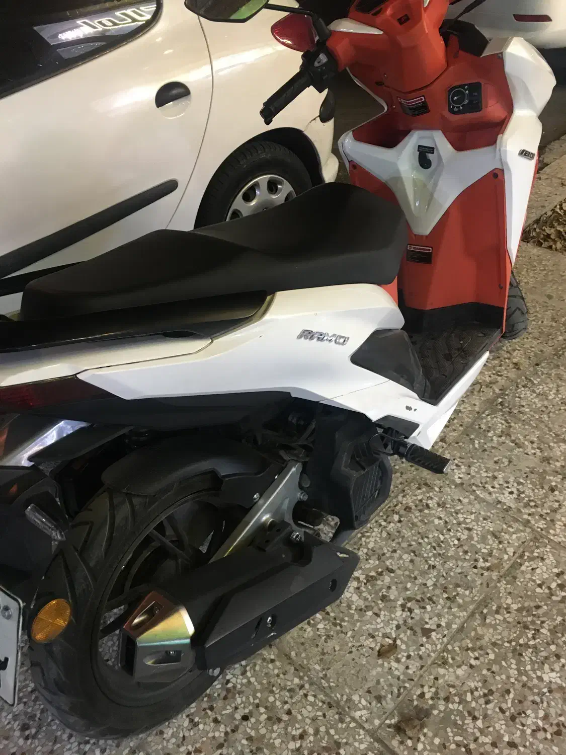 کلیک|موتورسیکلت|مشهد, ادیب نیشابوری (شهرک غرب)|دیوار