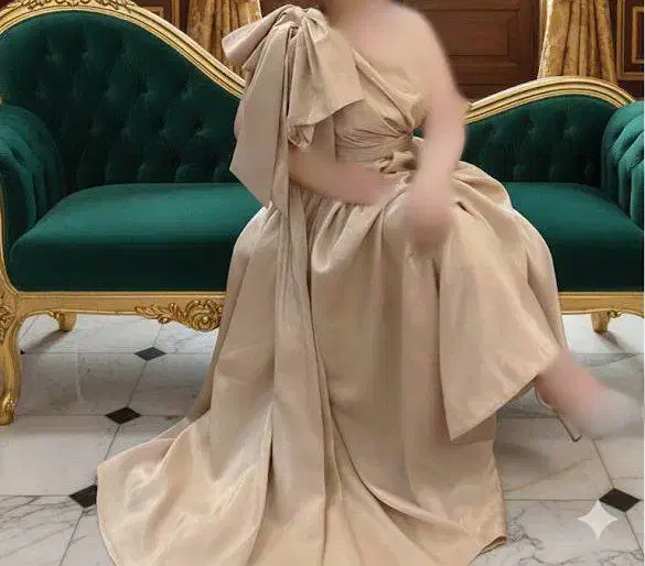 پیراهن|لباس|اردبیل, |دیوار