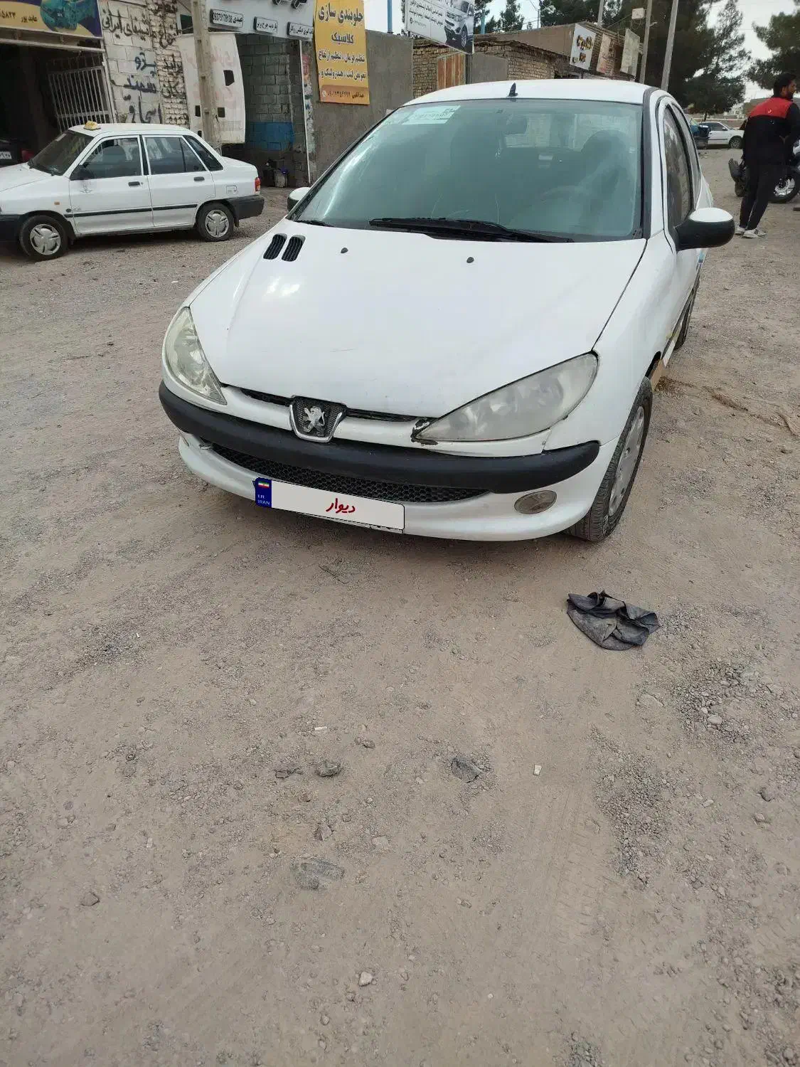 ماشین ۲۰۶مدل ۹۵ پول لازم بدون واسطه|خودرو سواری و وانت|تربت جام, شهرک آزادگان|دیوار