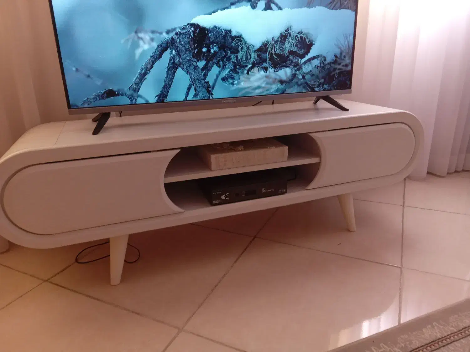 میزTv|میز تلویزیون|رشت, حمیدیان|دیوار