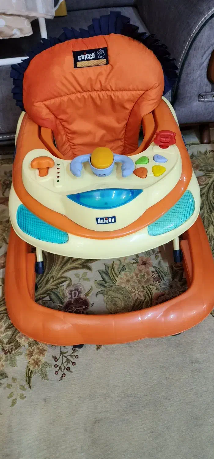 لوازم سیسمونی نوزاد|کالسکه و لوازم جانبی|ساری, |دیوار