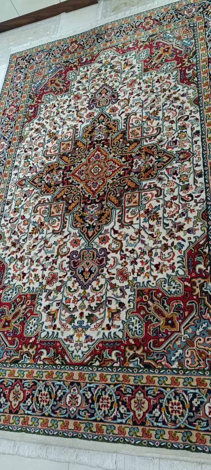 فرش ۶متری کاملا نو وسالم|فرش|تهران, نازی‌آباد|دیوار