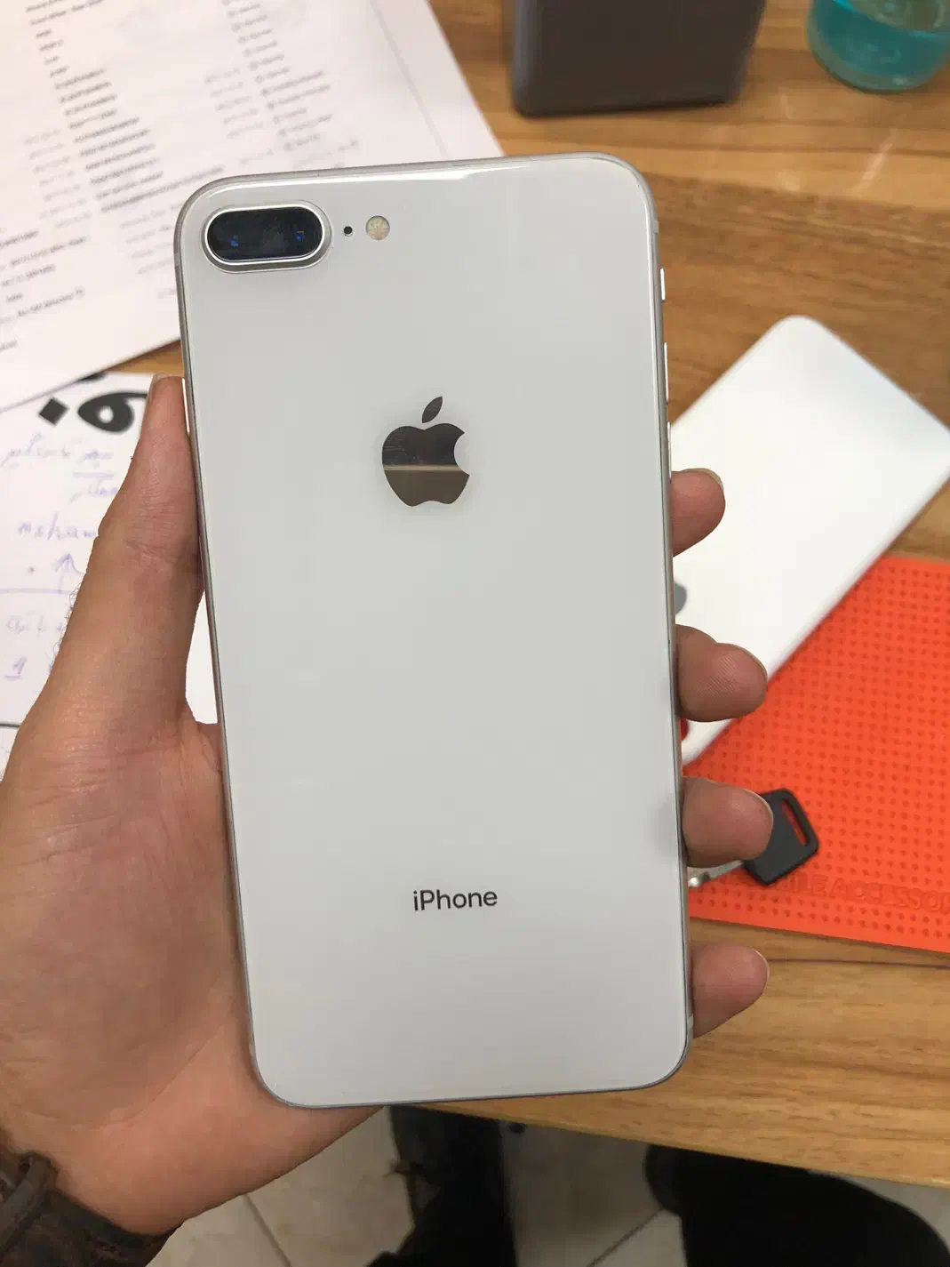 ایفون ۸ پلاس فوق العاده تمیز|موبایل|ابهر, |دیوار