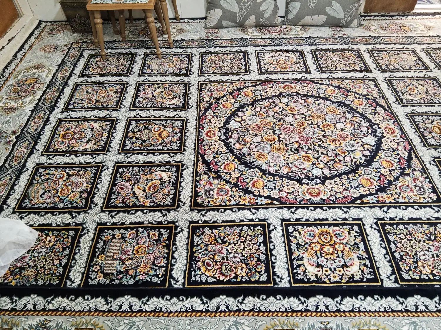 فرش3عددنودولت اباد|فرش|زاوه, |دیوار