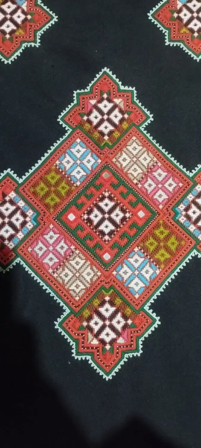 دوخت گل فرح|لباس|سراوان, |دیوار