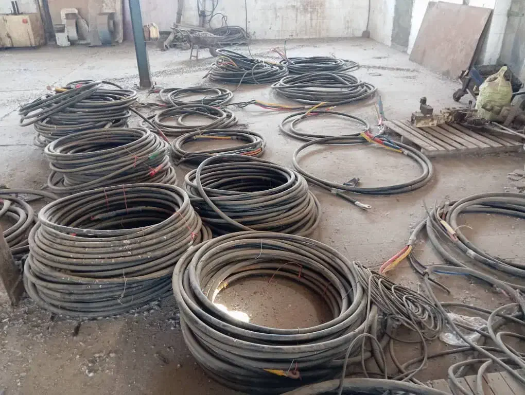 خریدوفروش اهن الات ضایعات|عمده‌فروشی|کرج, گوهردشت|دیوار