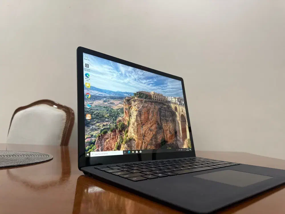 surface laptop|رایانه همراه|کرج, باغستان|دیوار