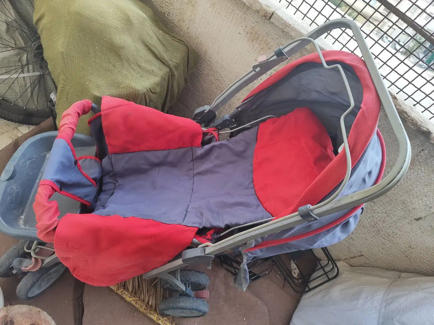 کالسکه کاملا سالم|کالسکه و لوازم جانبی|بندرعباس, |دیوار