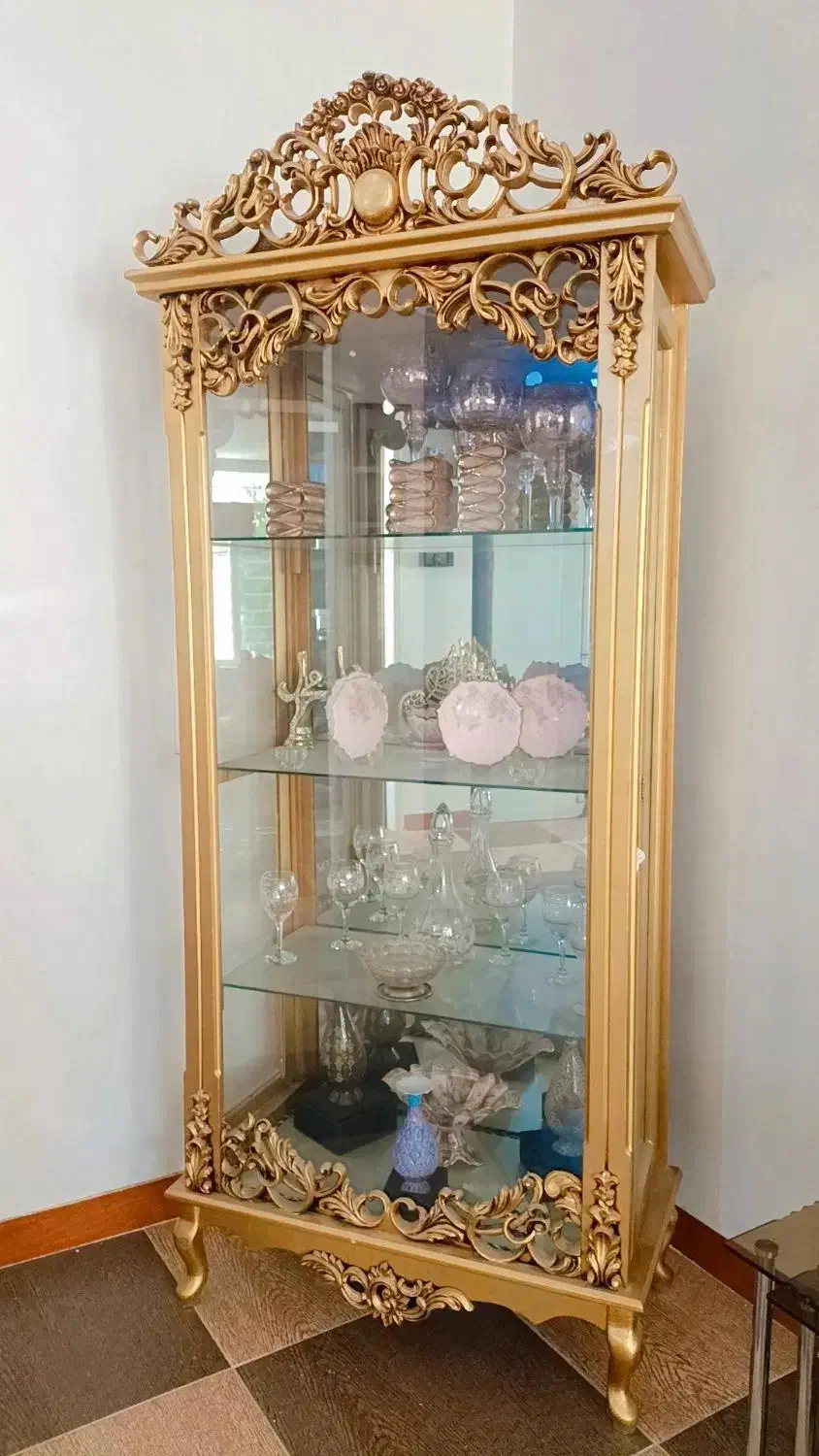 دکور و ساعت پاندول دار|بوفه، ویترین، کنسول|شیراز, جوادیه|دیوار