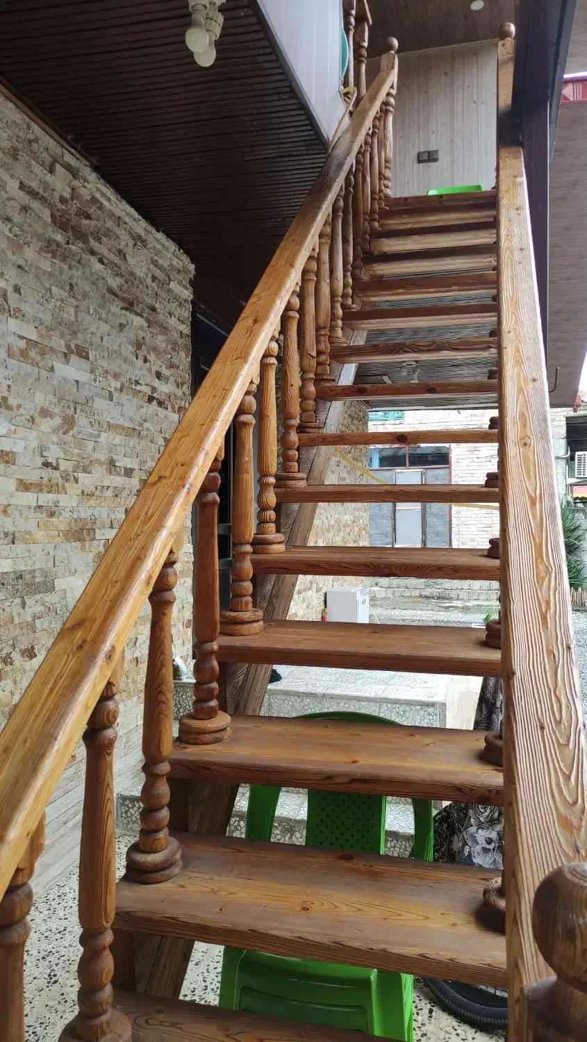 کلبه چوبی|اجارهٔ کوتاه‌مدت آپارتمان و سوئیت|رودسر, |دیوار