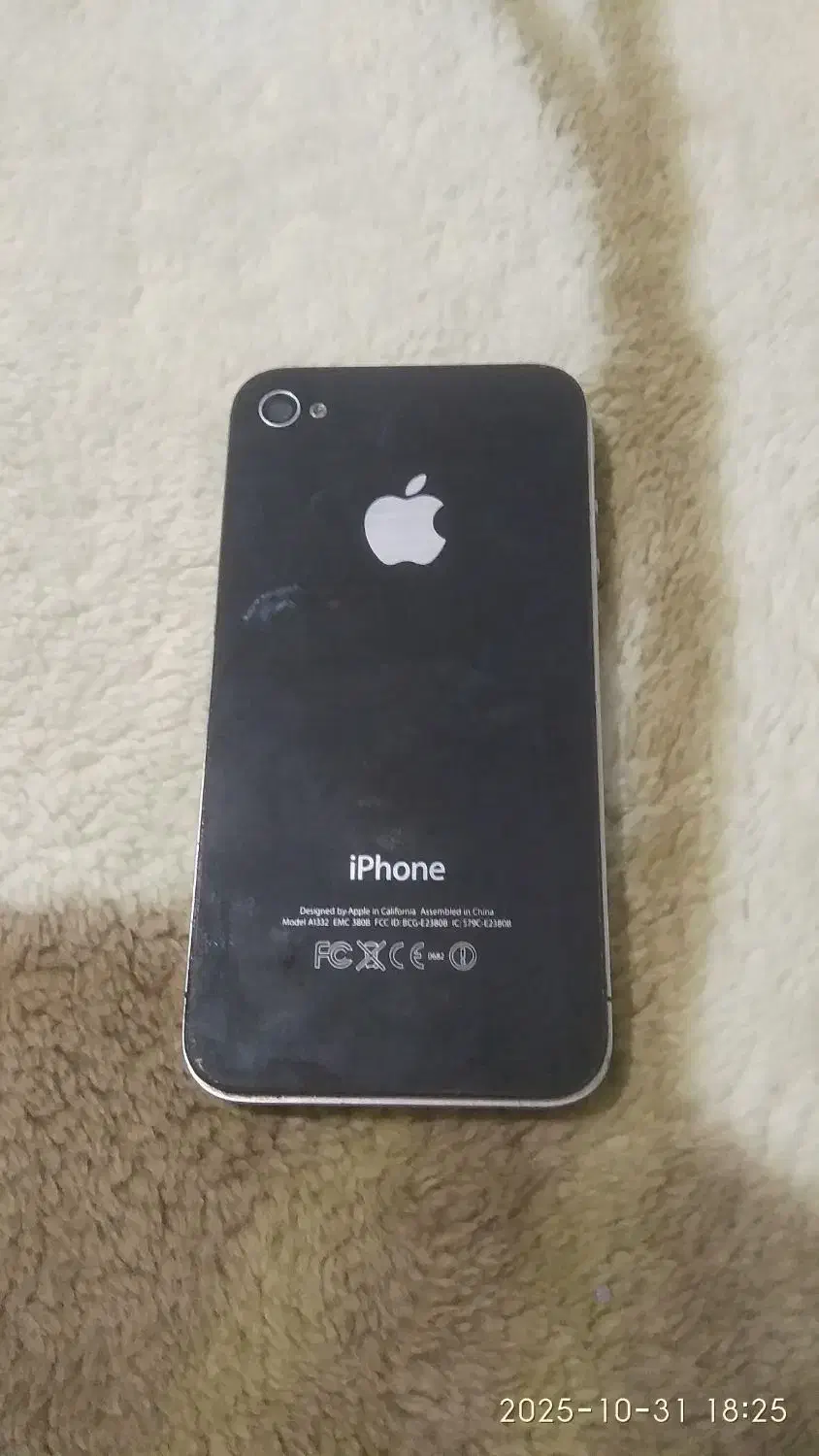 گوشی ایفون 4 معاوضه|موبایل|خاش, |دیوار