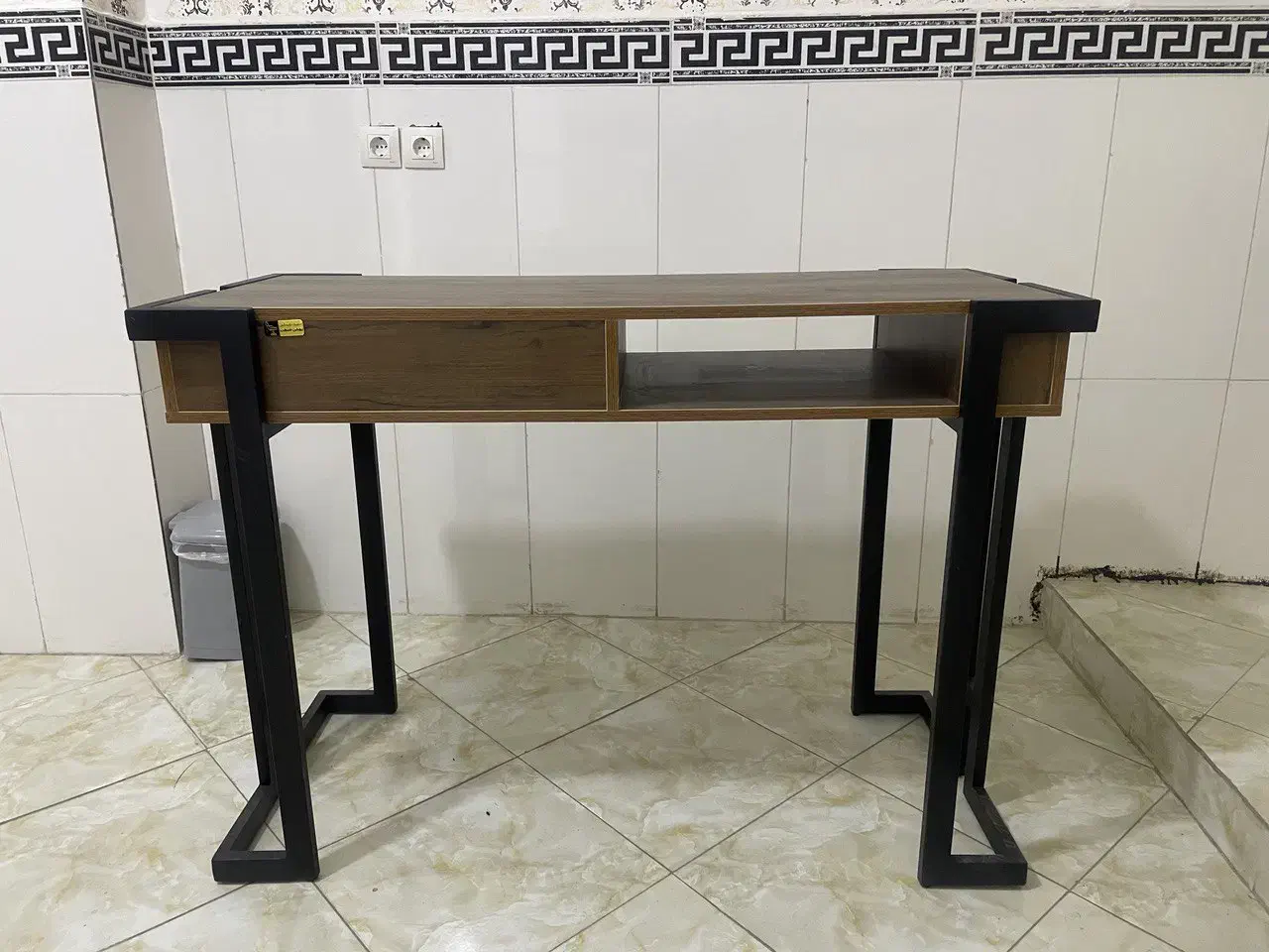 فروش لوازم کاشت ناخن و میکرو|آرایشگاه و سالن‌های زیبایی|نهاوند, |دیوار