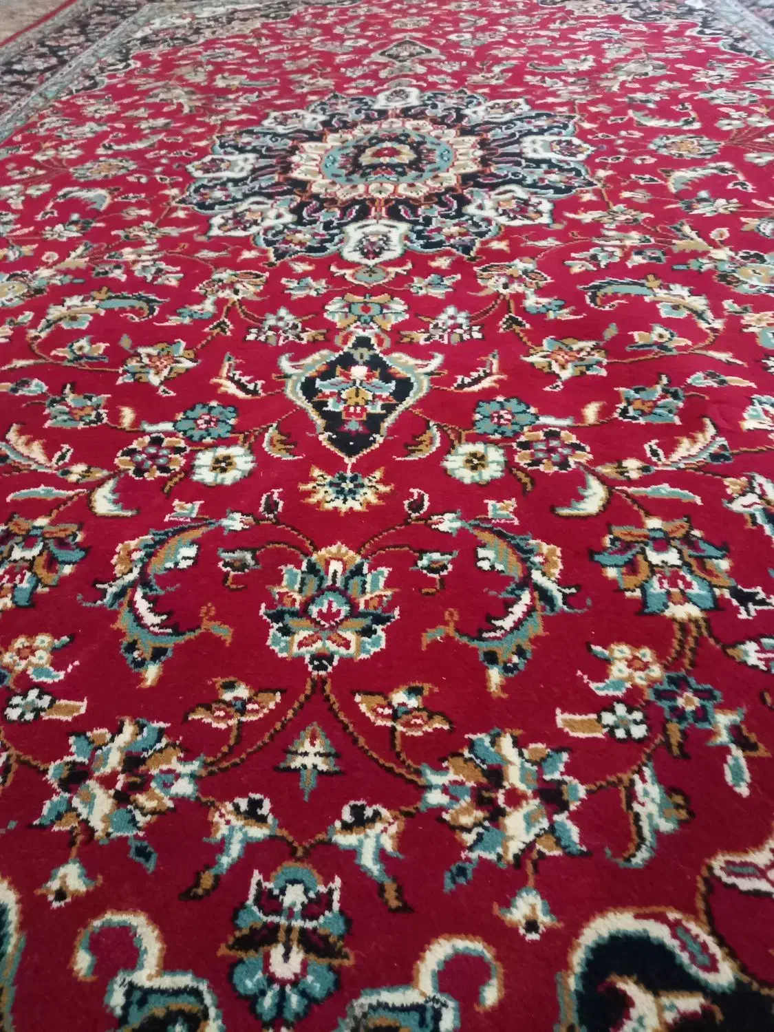 فرش ۶متری کاملا سالم و تمیز|فرش|شهرکرد, |دیوار
