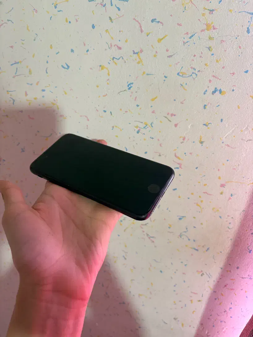 آیفون se2020|موبایل|رشت, شهرک آیت الله منتظری|دیوار