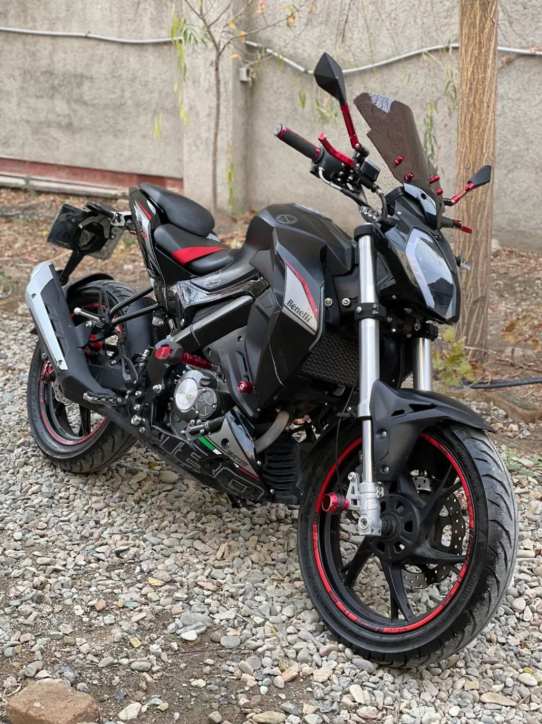 بنلی ۱۸۰s مدل ۱۴۰۰|موتورسیکلت|محمدشهر, یزدیها|دیوار