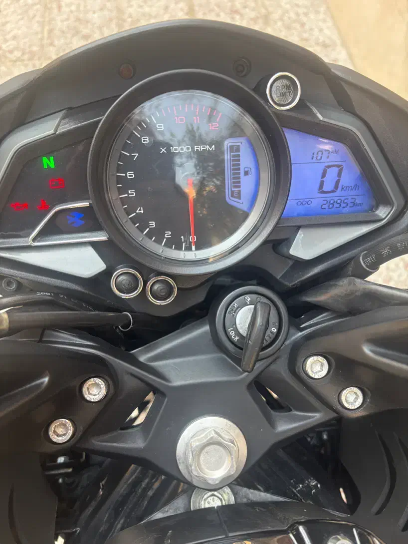 ان اس ۲۰۰ در حد مدل۹۸|موتورسیکلت|تهران, بریانک|دیوار